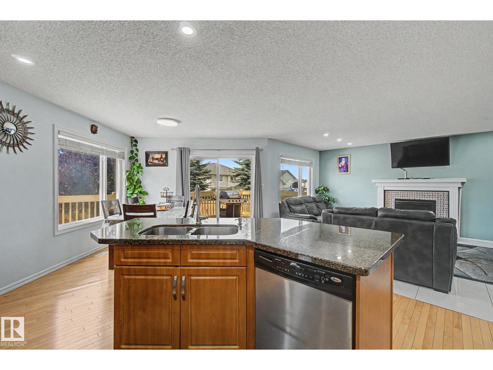 3236 21 Street NW - Photo 12