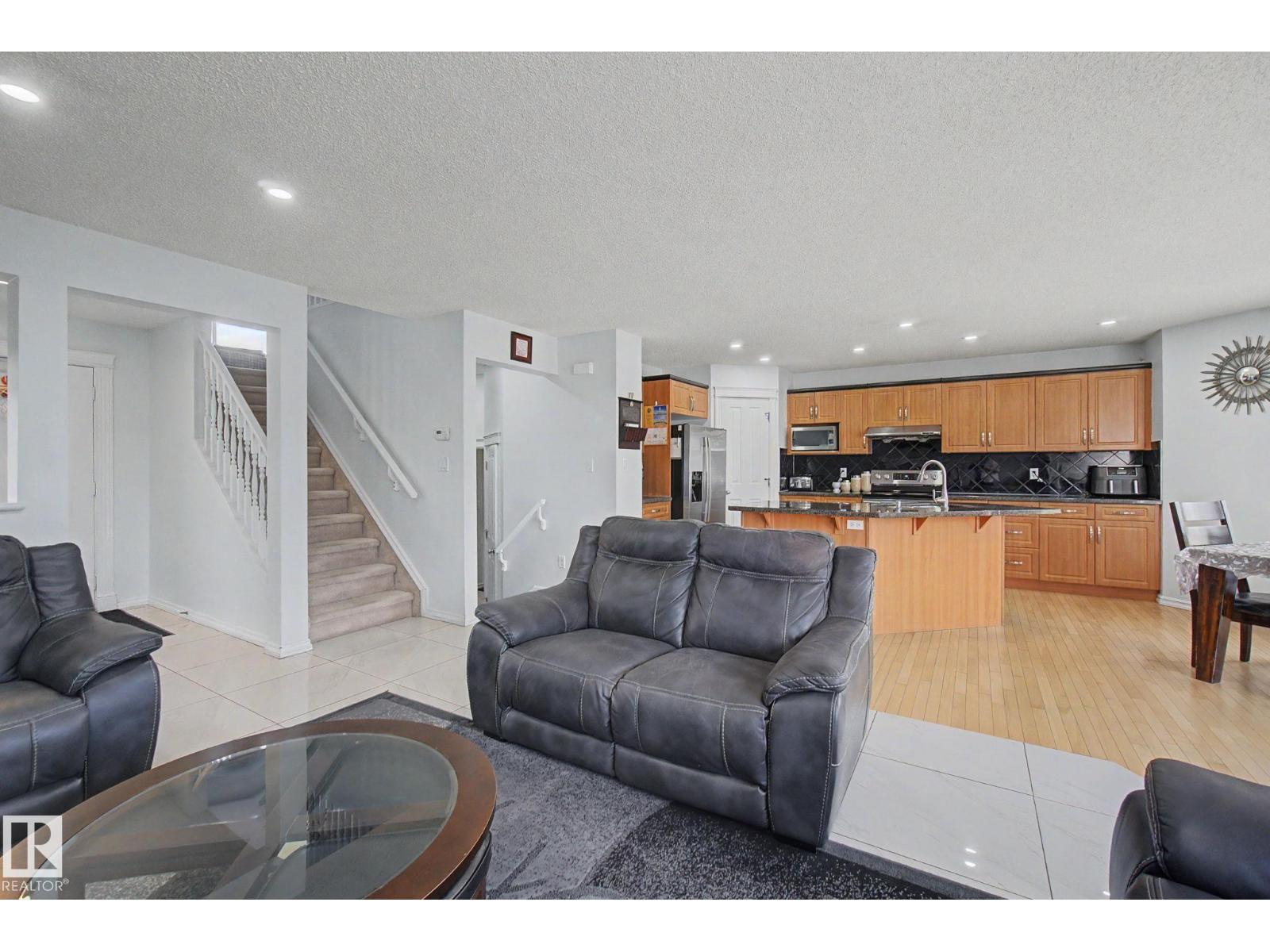 3236 21 Street NW - Photo 7