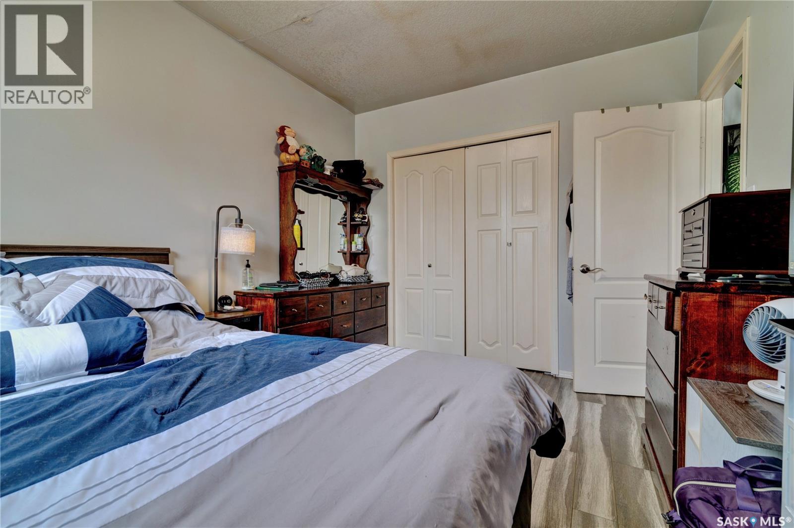 1230 Dewdney AVENUE E - 28