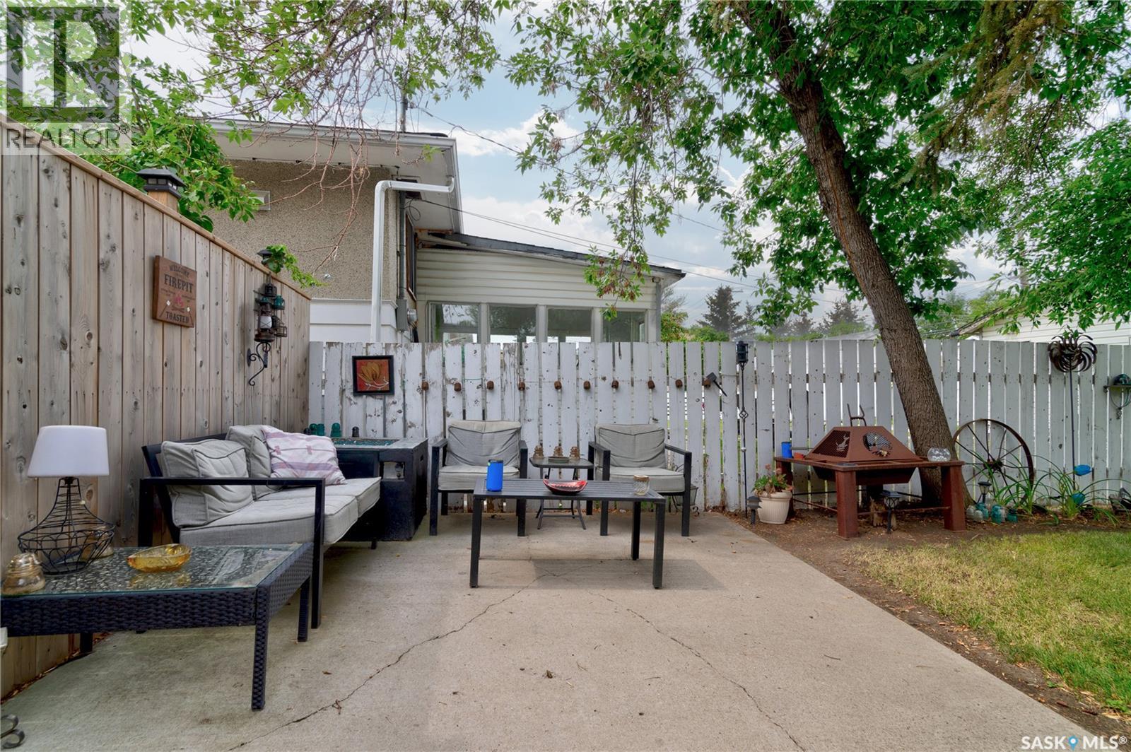 1230 Dewdney AVENUE E - 19