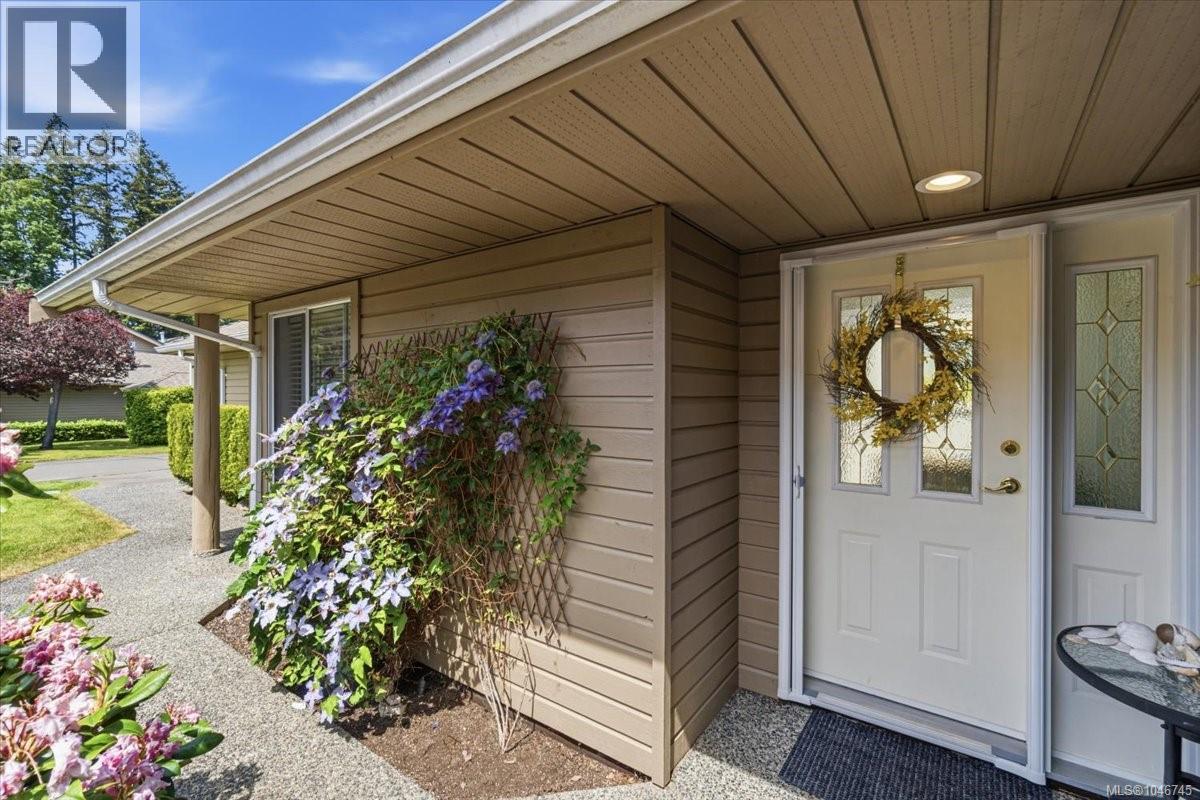 #43 529 Johnstone Rd - 3