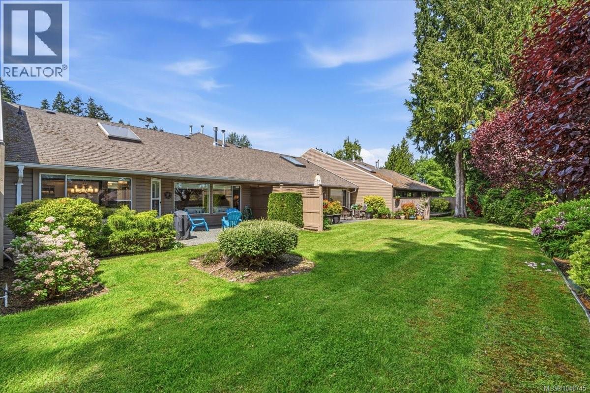 #43 529 Johnstone Rd - 33