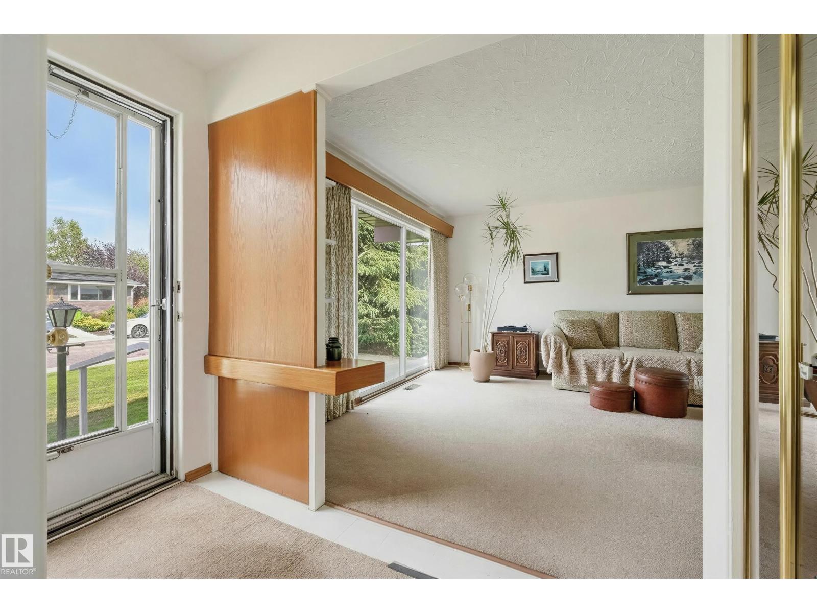 14711 82 Avenue NW - Photo 11