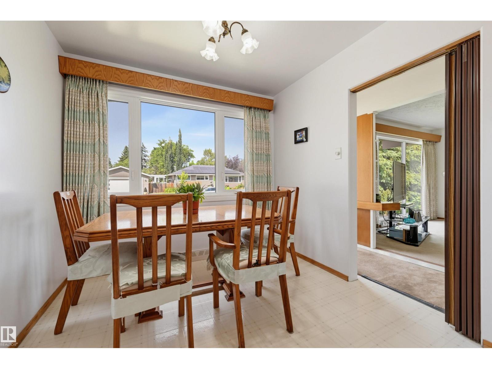 14711 82 Avenue NW - Photo 19