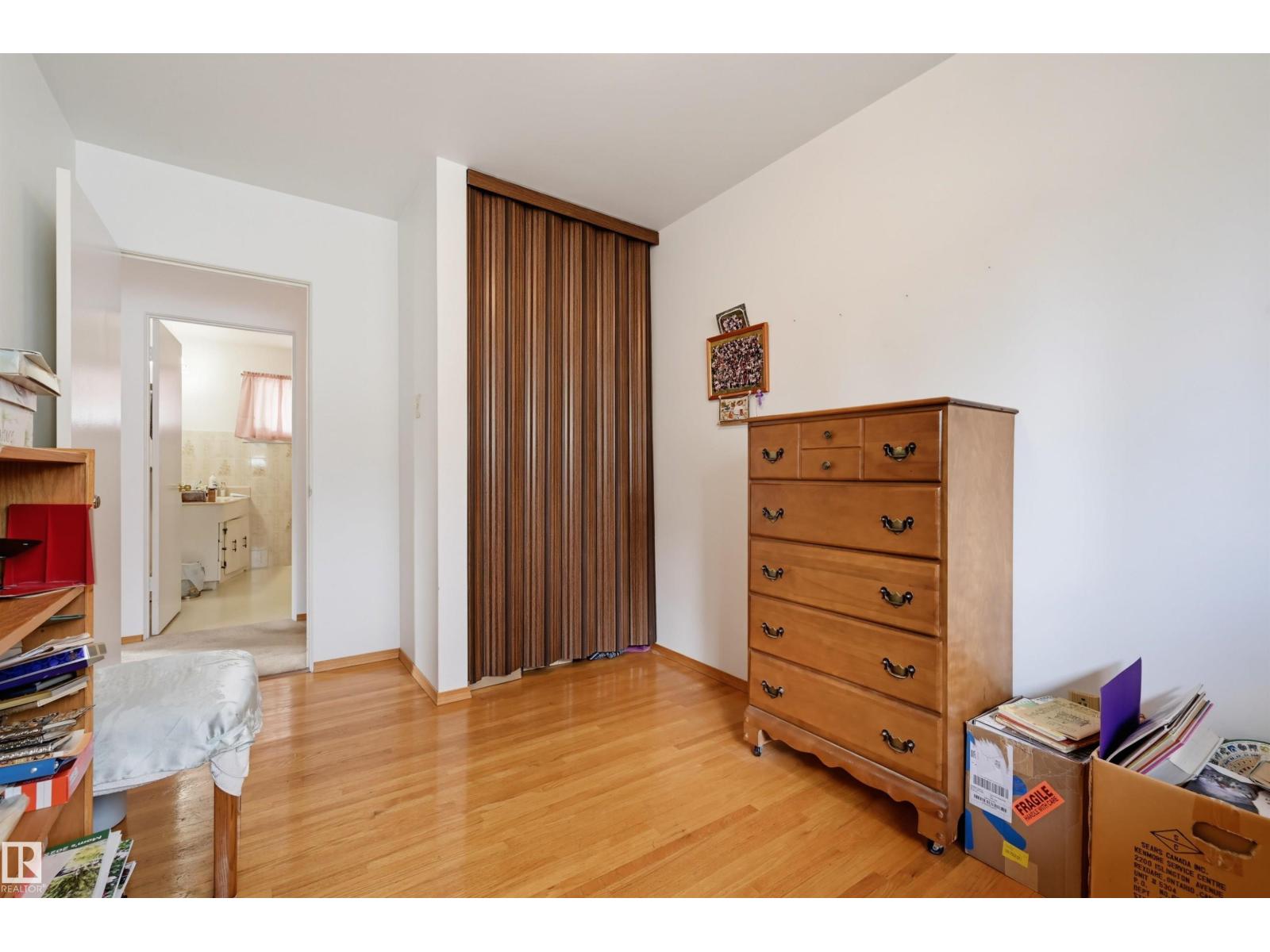 14711 82 Avenue NW - Photo 24