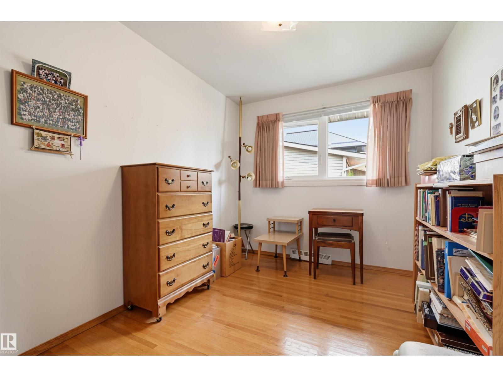 14711 82 Avenue NW - Photo 25