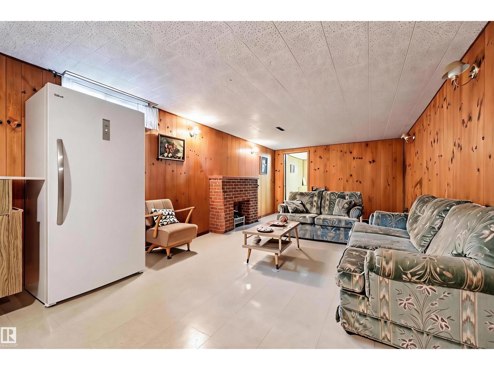 14711 82 Avenue NW - Photo 26
