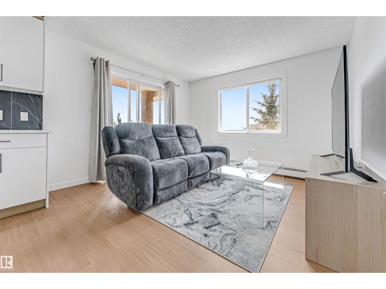 #416 2305 35A AV NW - Image 29