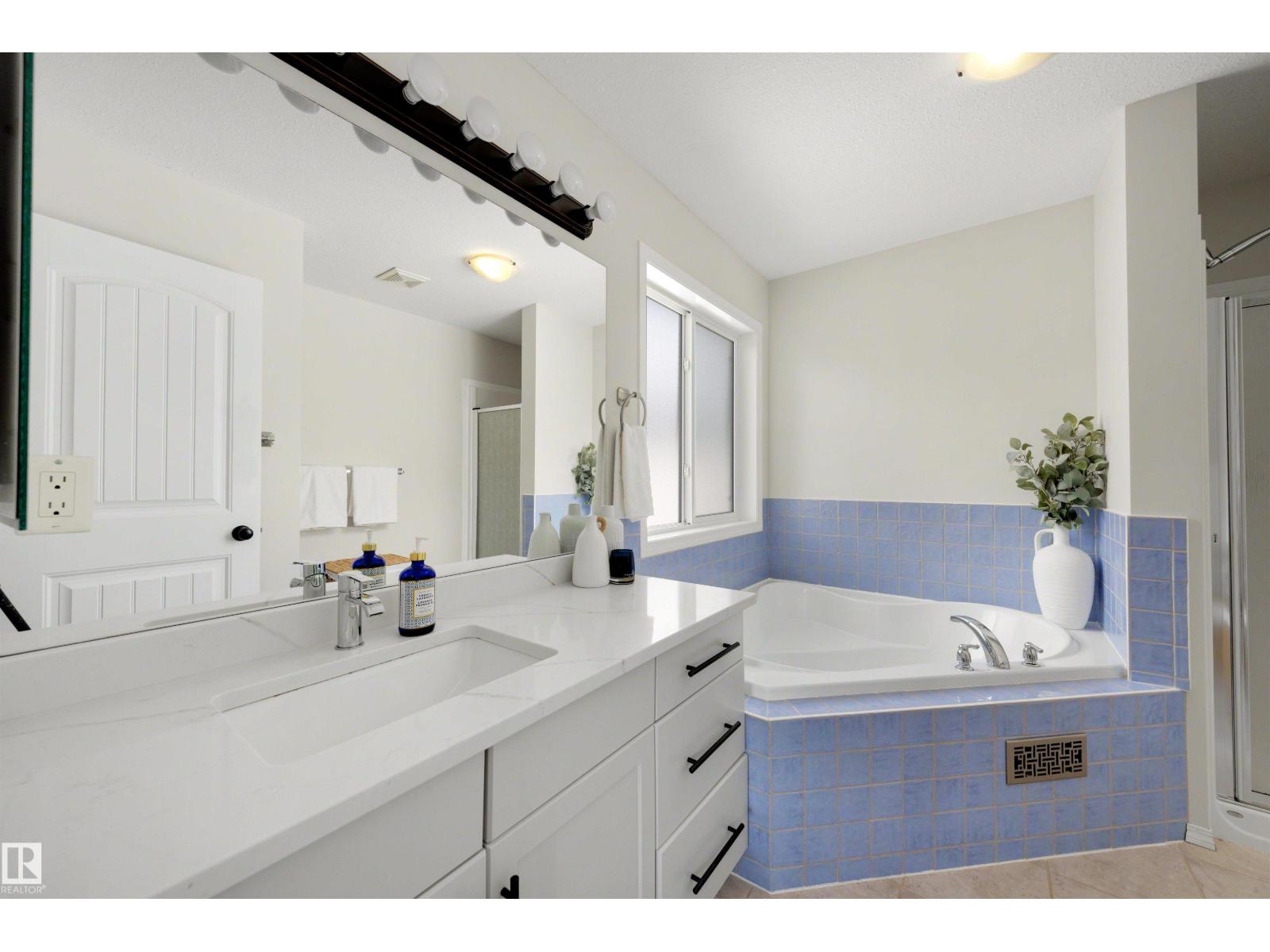 728 173 ST SW - 27
