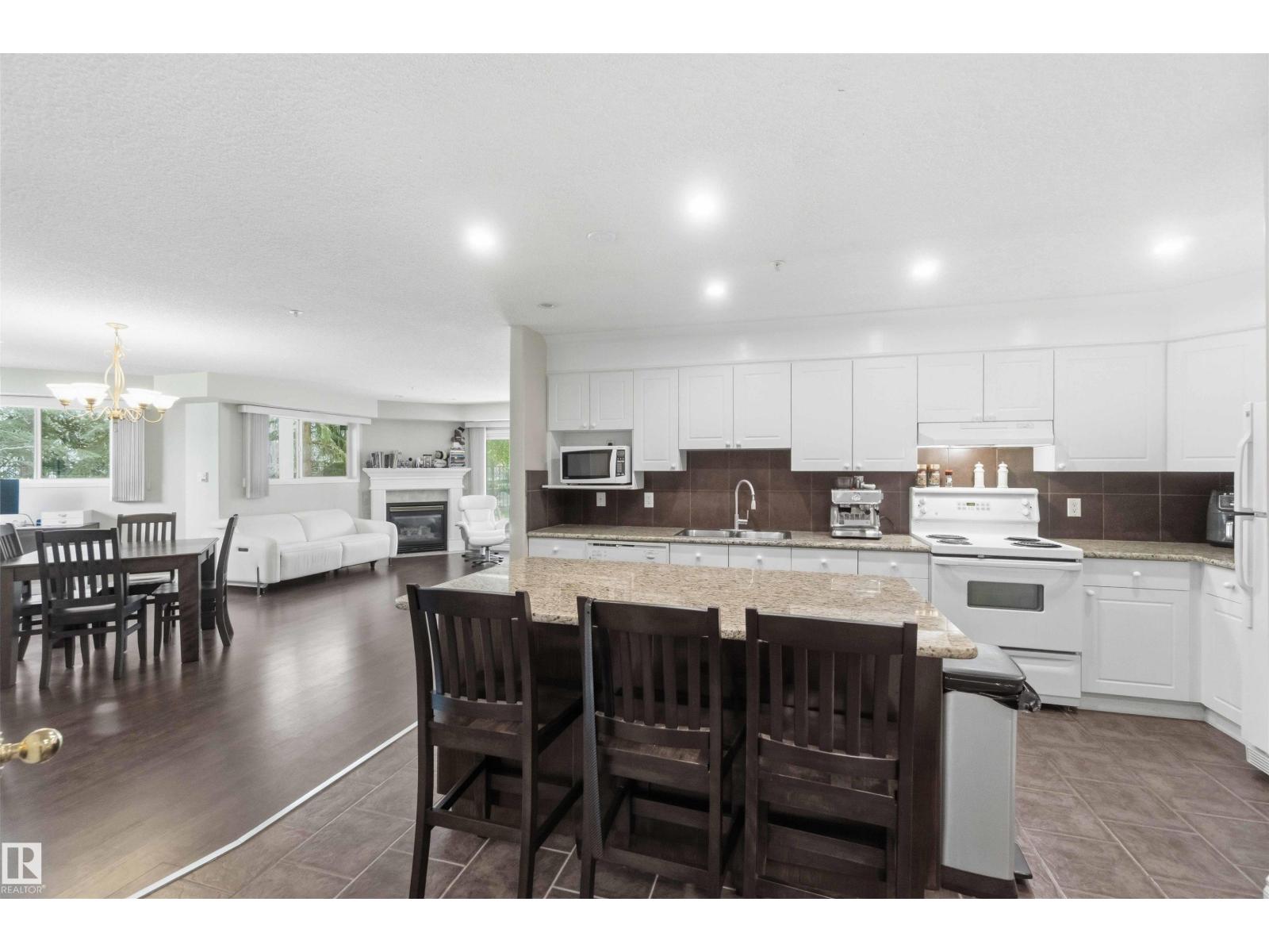 #104 10221 111 ST NW - 8