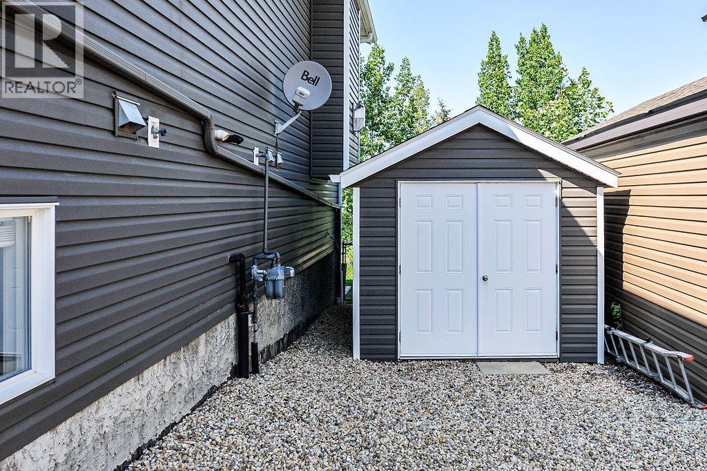 5206 33A Avenue - Photo 40