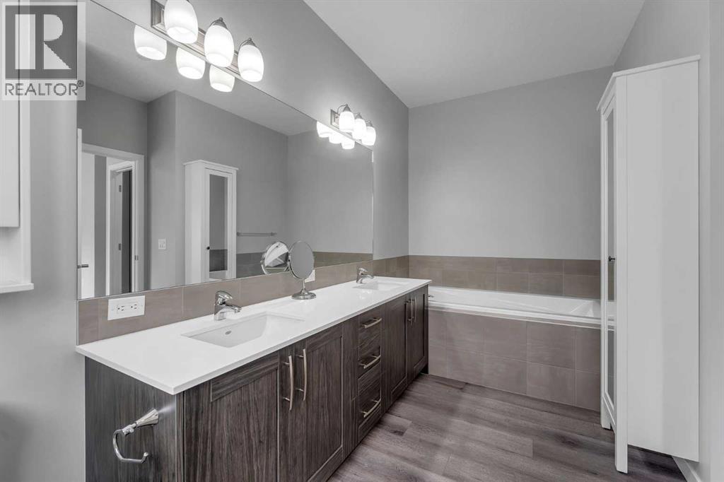 217 Lucas Crescent Northwest - Photo 21