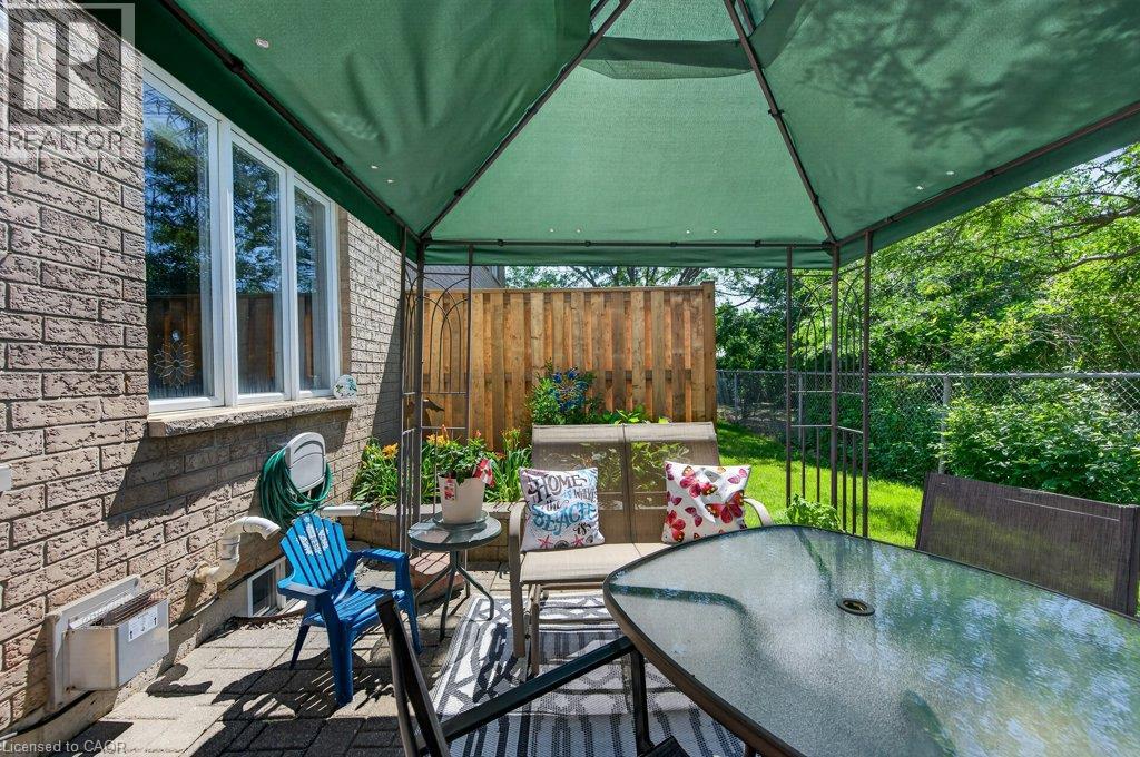 #47 1889 UPPER WENTWORTH Street - Image 45
