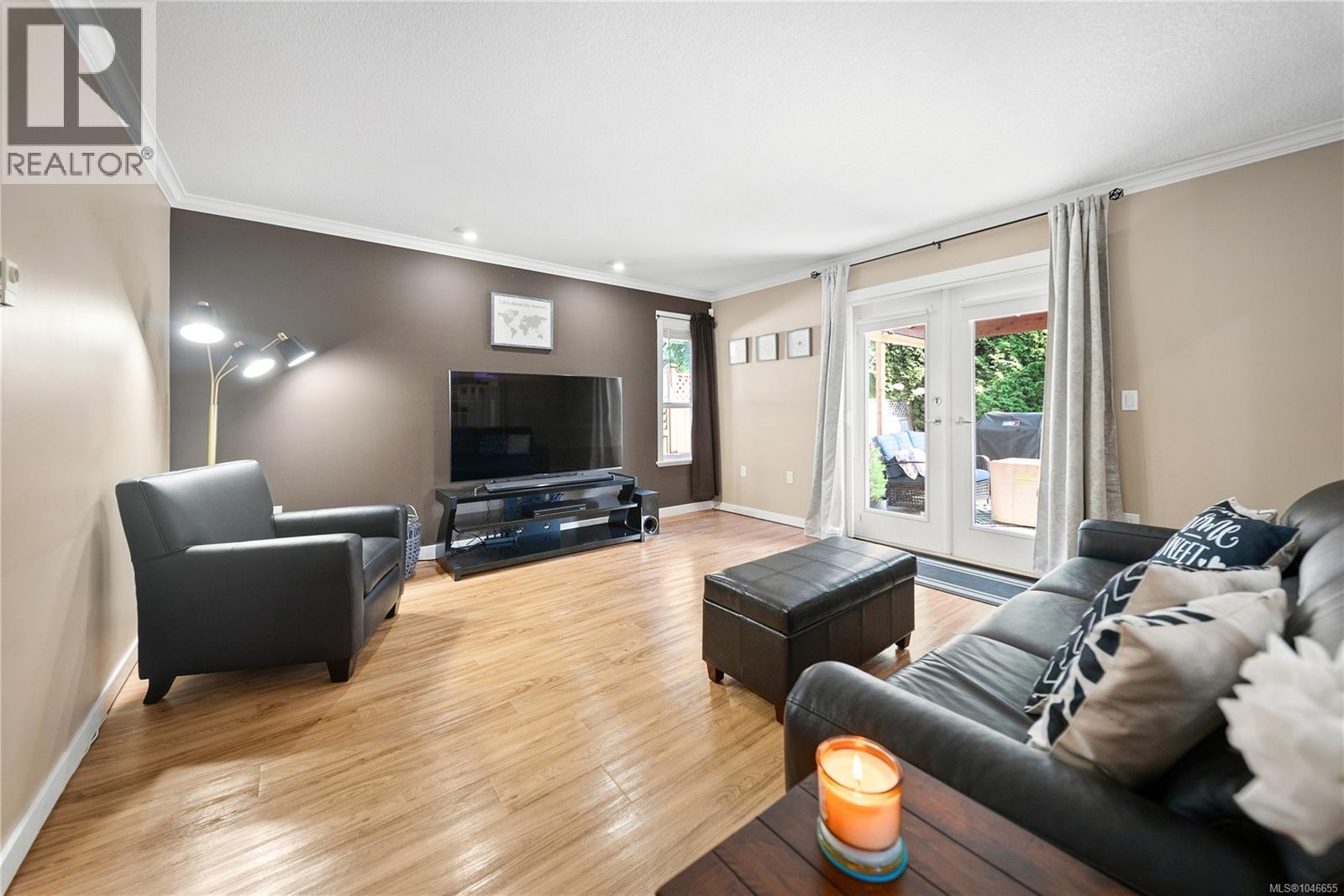 6025 Tweedsmuir Cres - Image 19