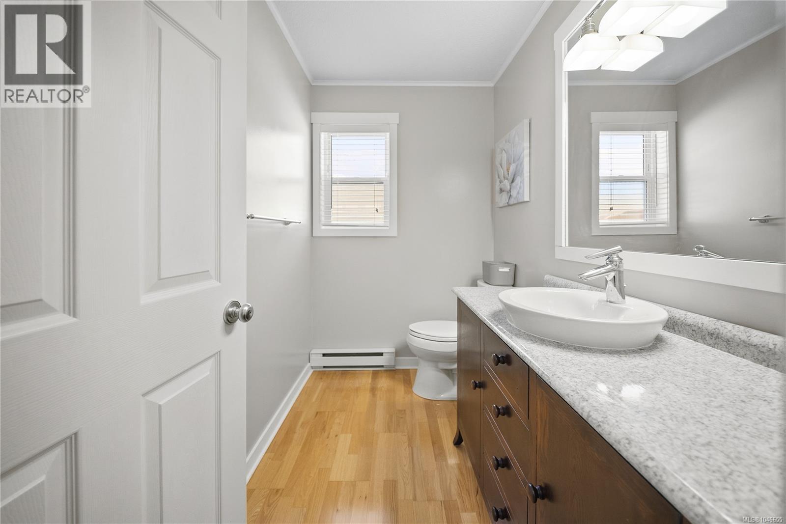 6025 Tweedsmuir Cres - Image 25