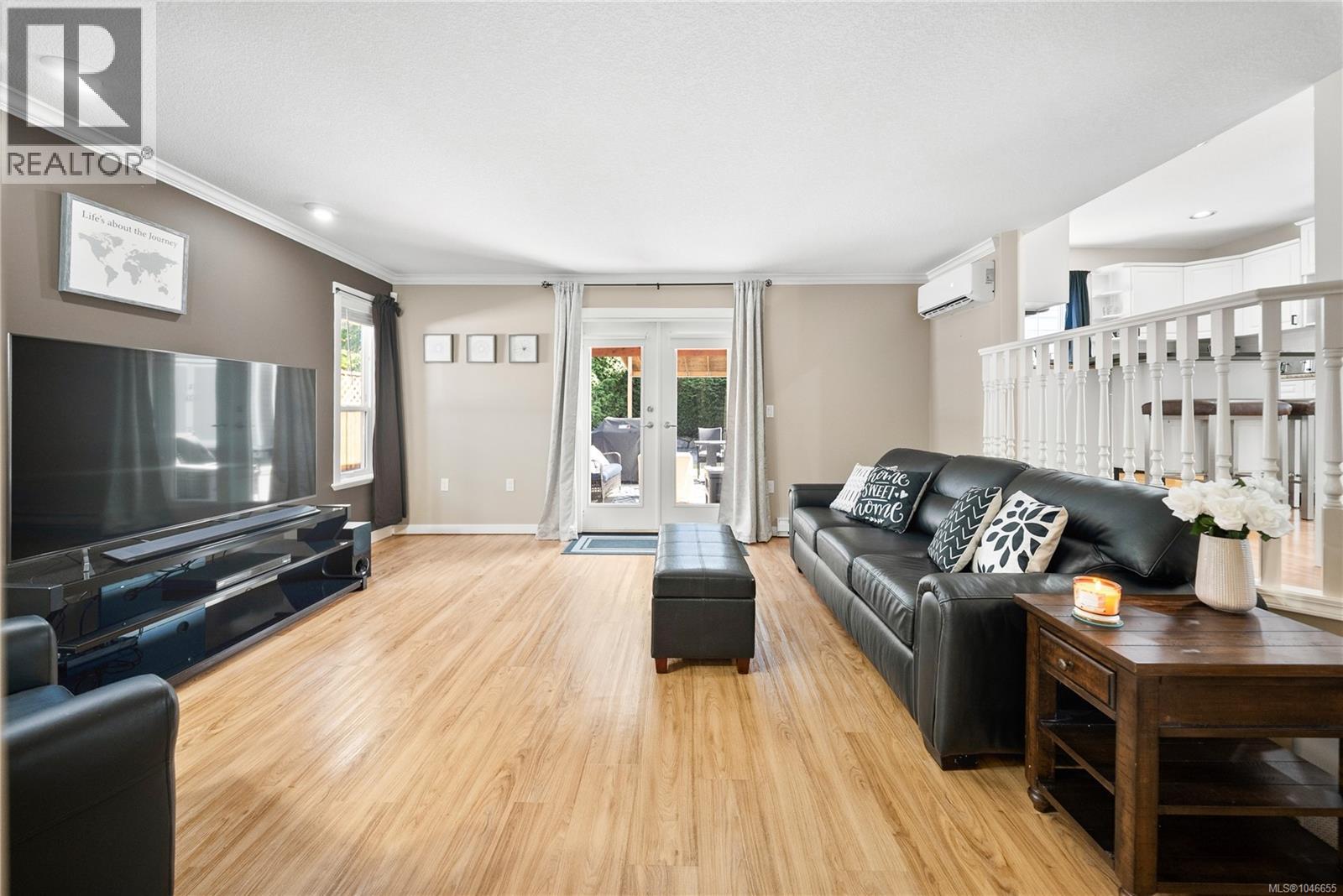 6025 Tweedsmuir Cres - Image 5