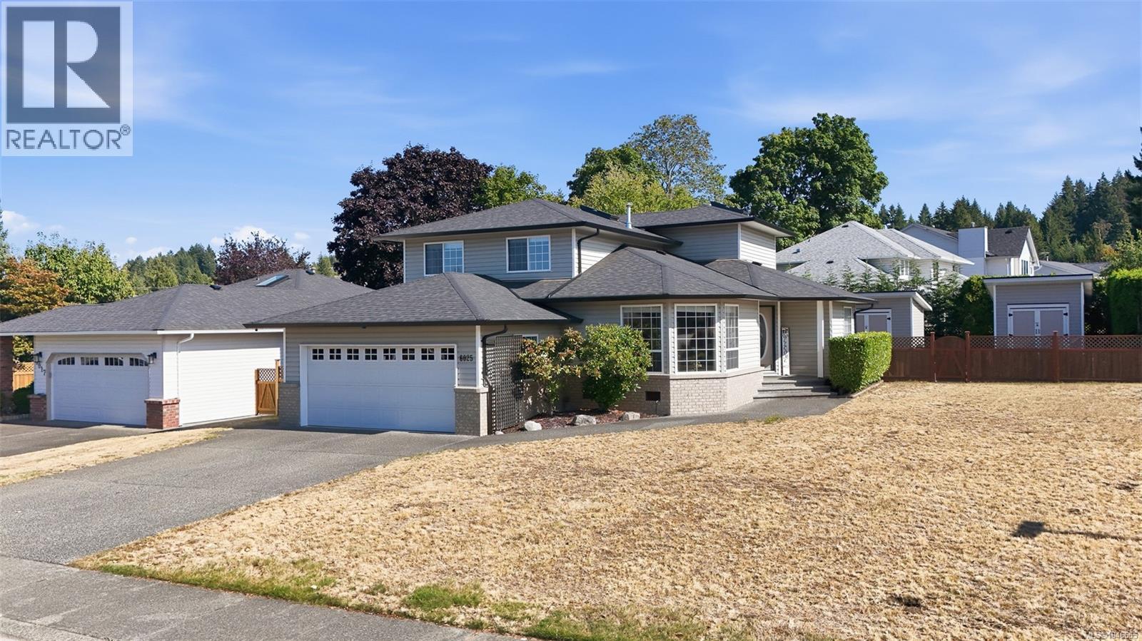 6025 Tweedsmuir Cres - Image 57