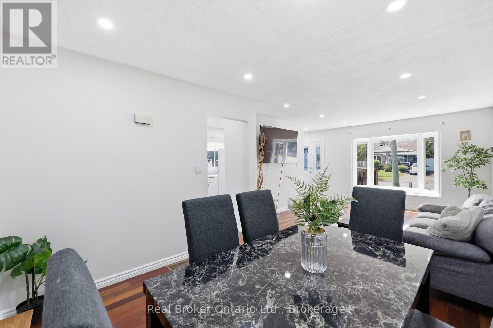 83 COMMERCIAL STREET - 20