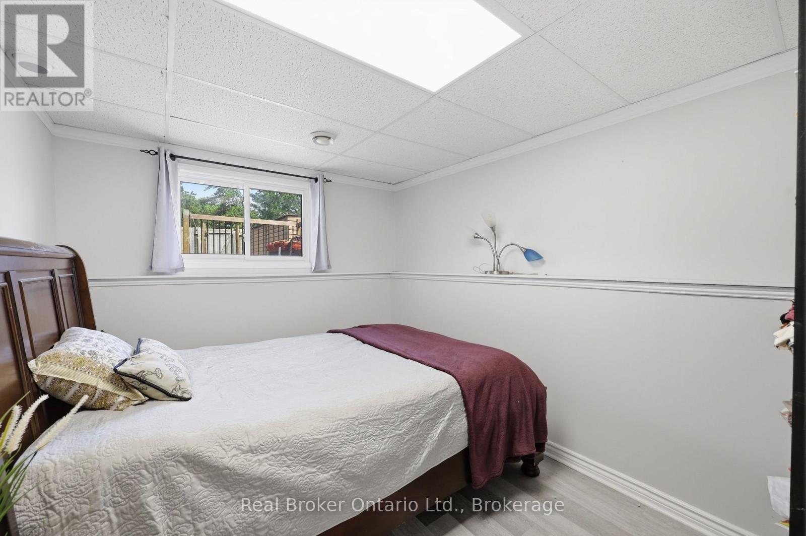 83 COMMERCIAL STREET - Image 30