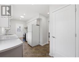 Foyer - 83 Commercial Street, Welland, ON L3B5Y8 Photo 14