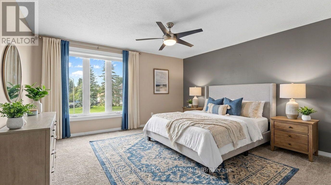 1449 LAURIN CRESCENT - 21