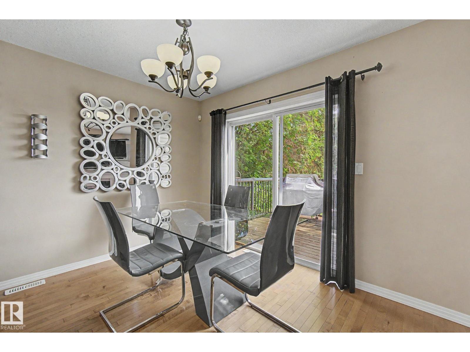 9935 155 ST NW - 10