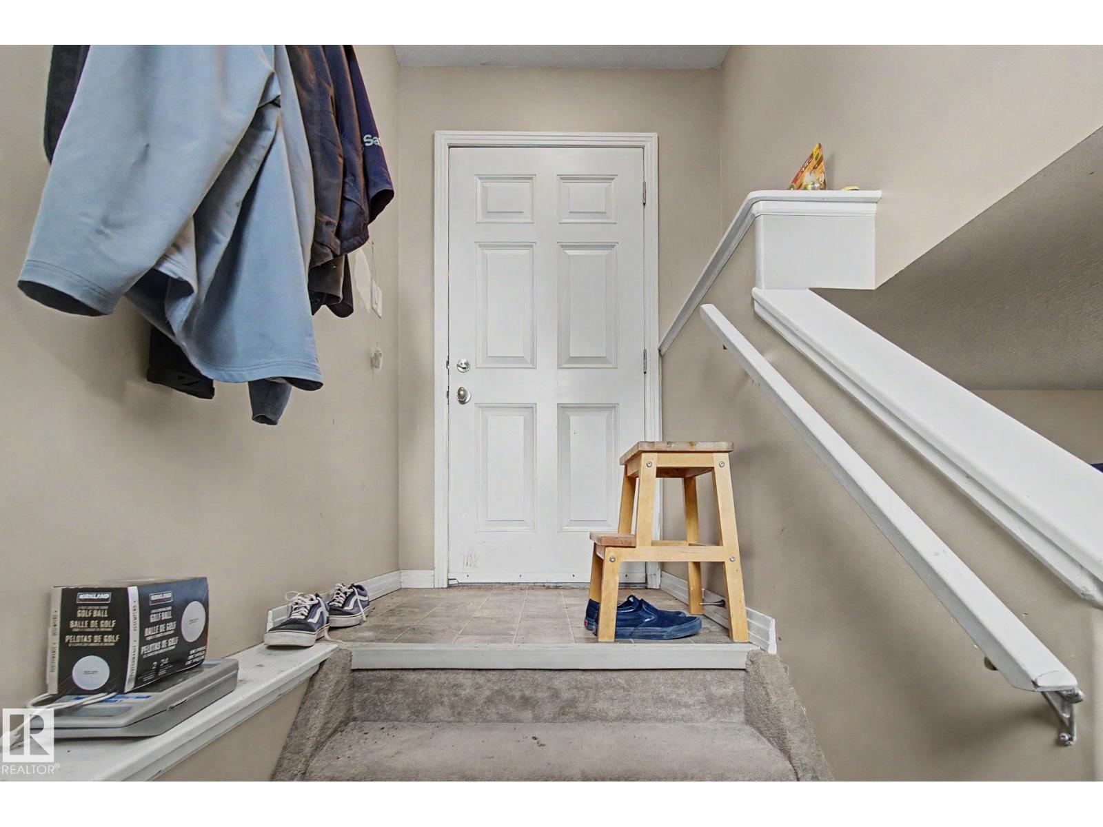9935 155 Street NW - Photo 31
