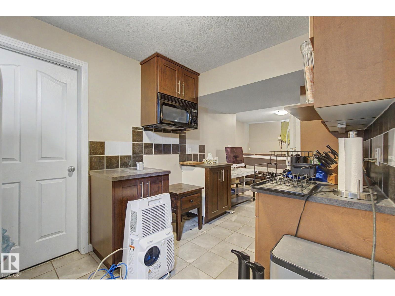 9935 155 Street NW - Photo 32