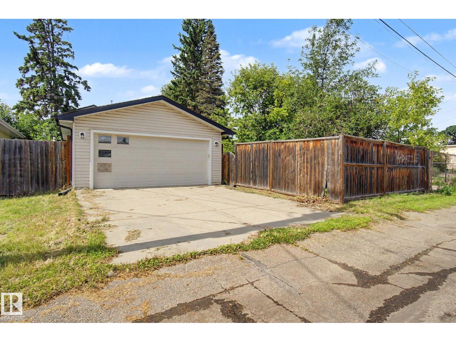 9935 155 Street NW - Photo 42