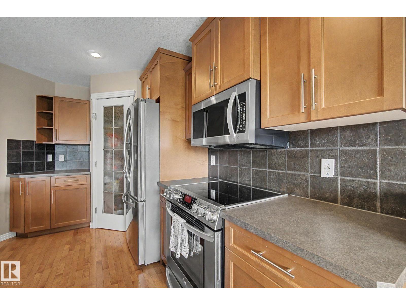 9935 155 Street NW - Photo 8
