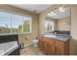 9935 155 St Nw, Edmonton, AB T5P2L3 Photo 24