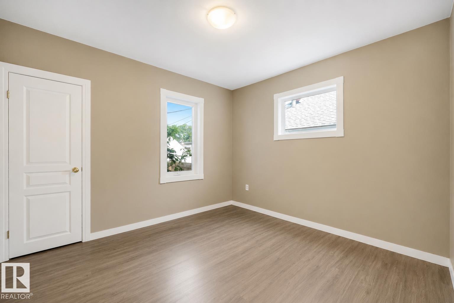 12130 95A Street NW - Photo 10