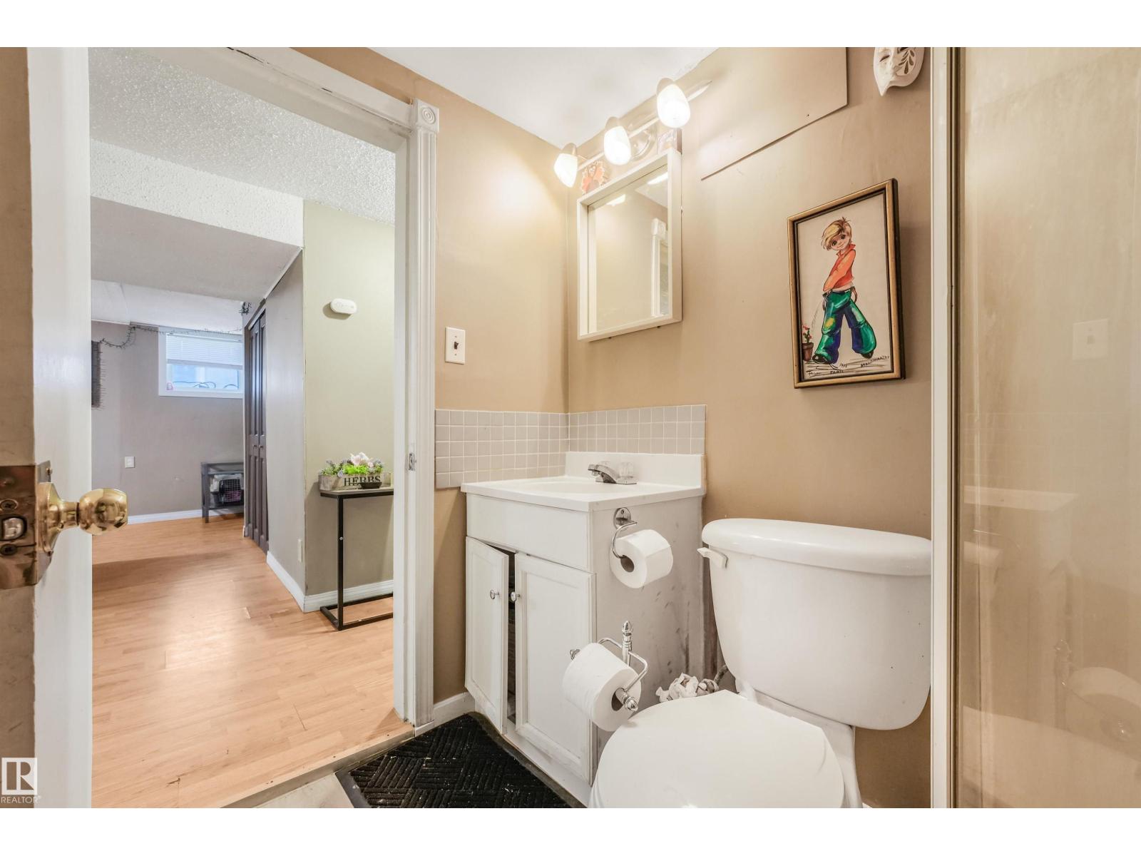 12130 95A Street NW - Photo 21