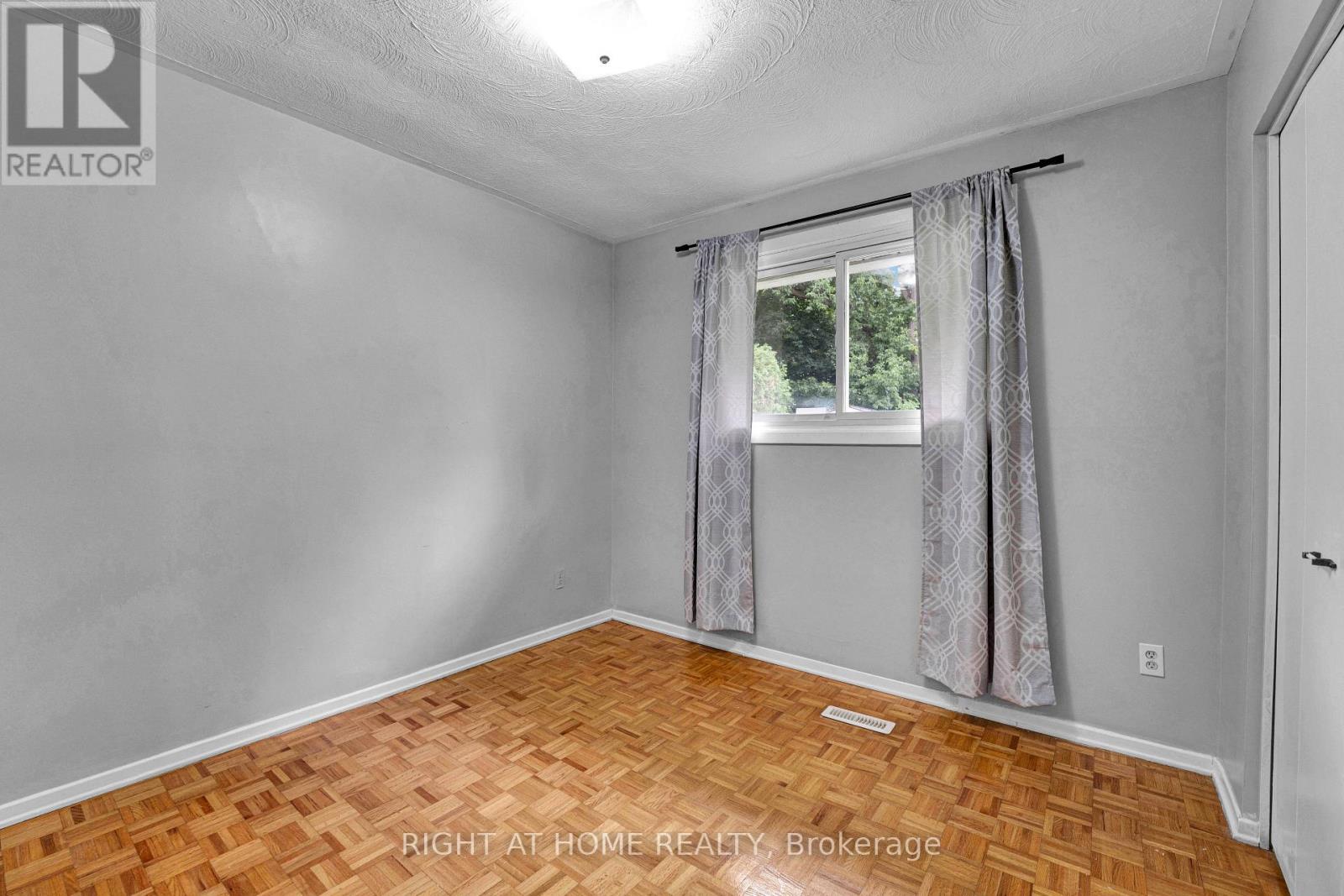 987 ST JACQUES STREET - Image 23