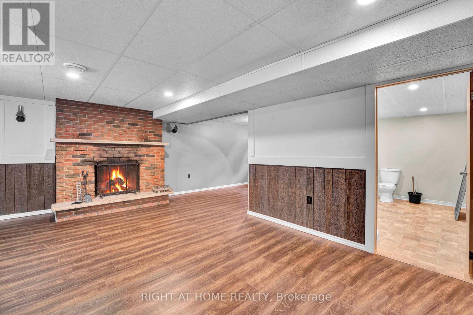 987 ST JACQUES STREET - Image 29