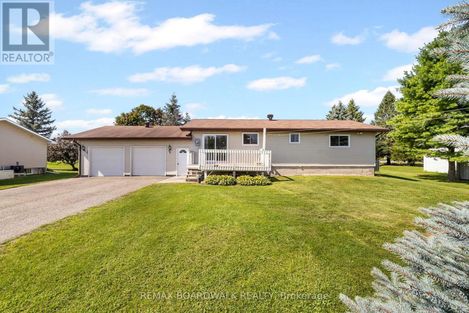 2 Bed, 2 Bath House for Sale in Perth – 189 ARNOLD DRIVE, Perth – MLS# X13669740 - Image 4