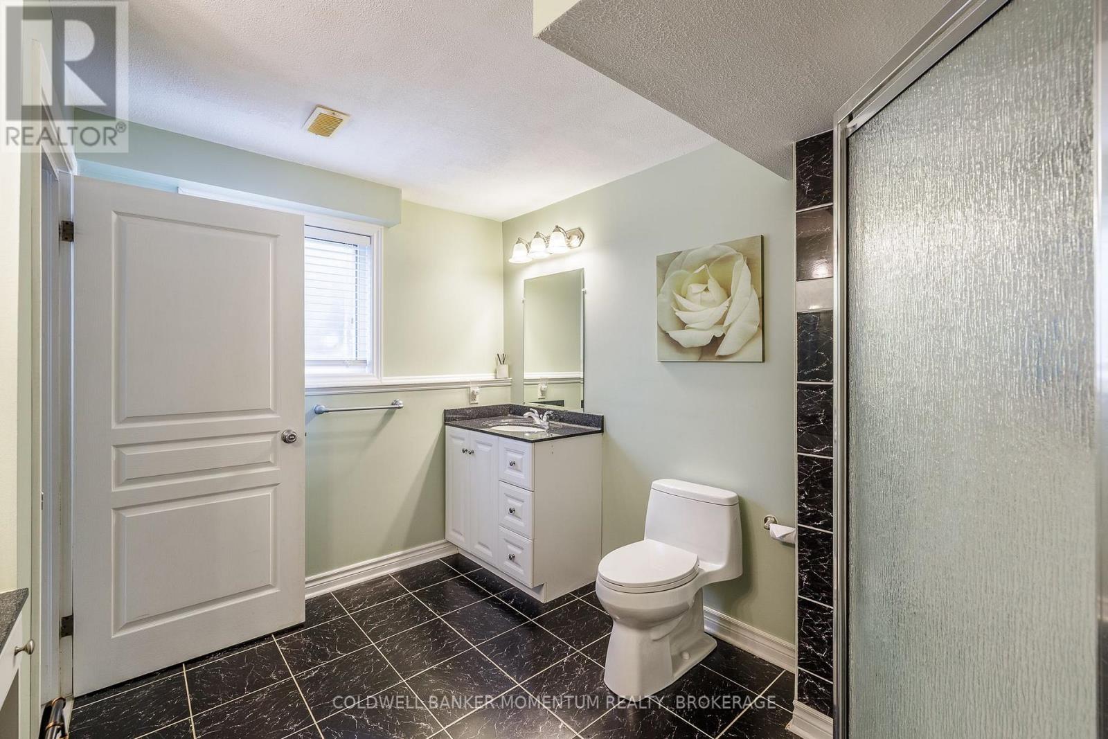 18 LORETTA DRIVE - Image 29