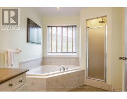 18 Loretta Drive, Niagara On The Lake, ON L0S1T0 Photo 24