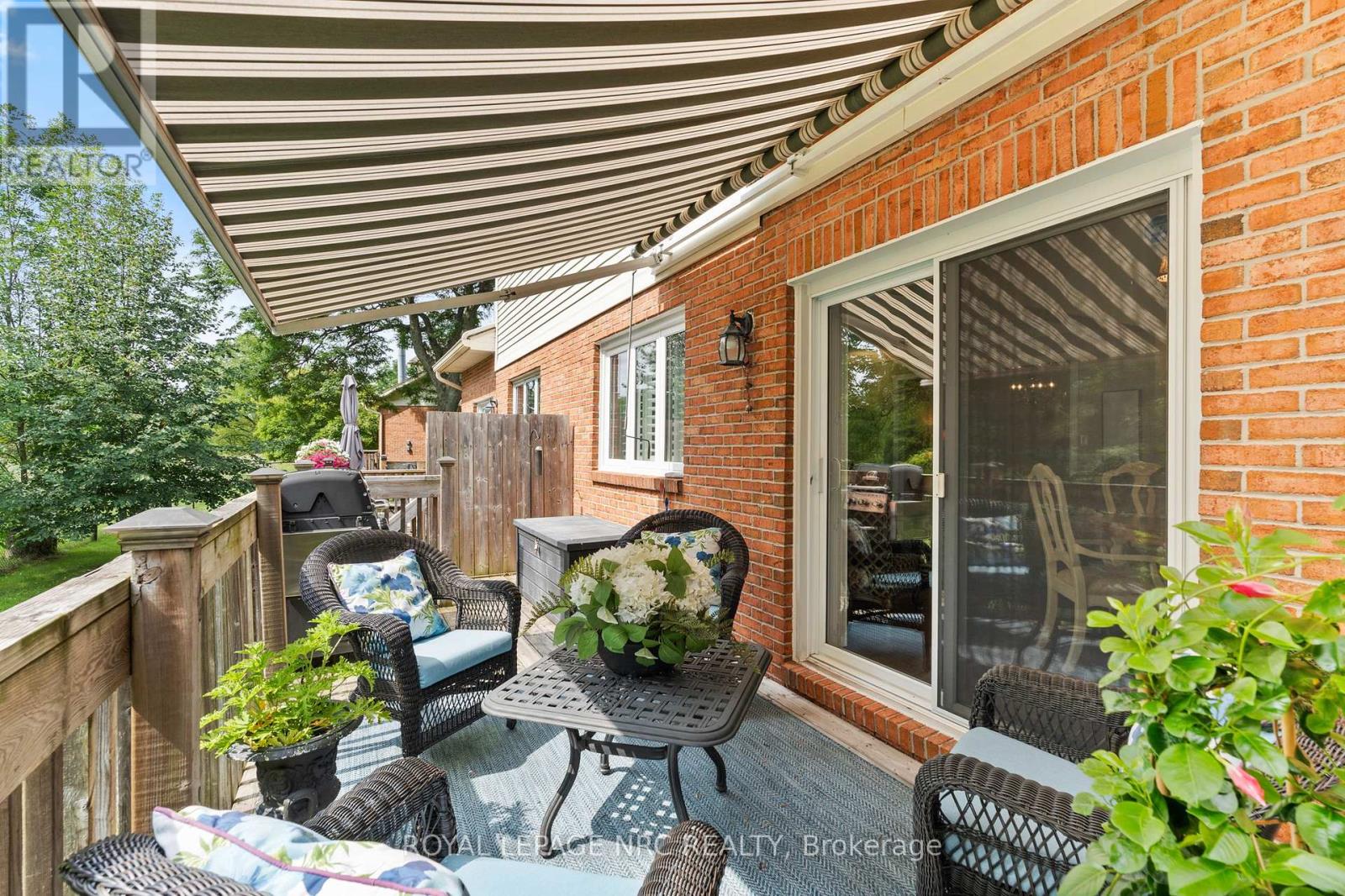 #41 275 PELHAM ROAD - 32