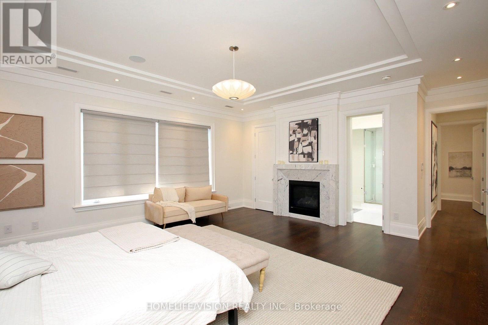 35 LONGWOOD DRIVE S - Image 26