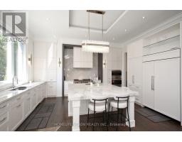 Bedroom 2 - 35 Longwood Drive S, Toronto, ON M3B1T9 Photo 16