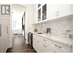 35 Longwood Drive S, Toronto, ON M3B1T9 Photo 21