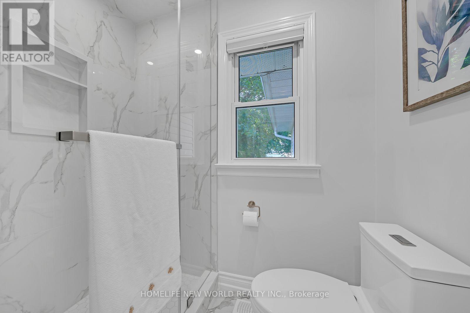 736 GRACE STREET - Image 13