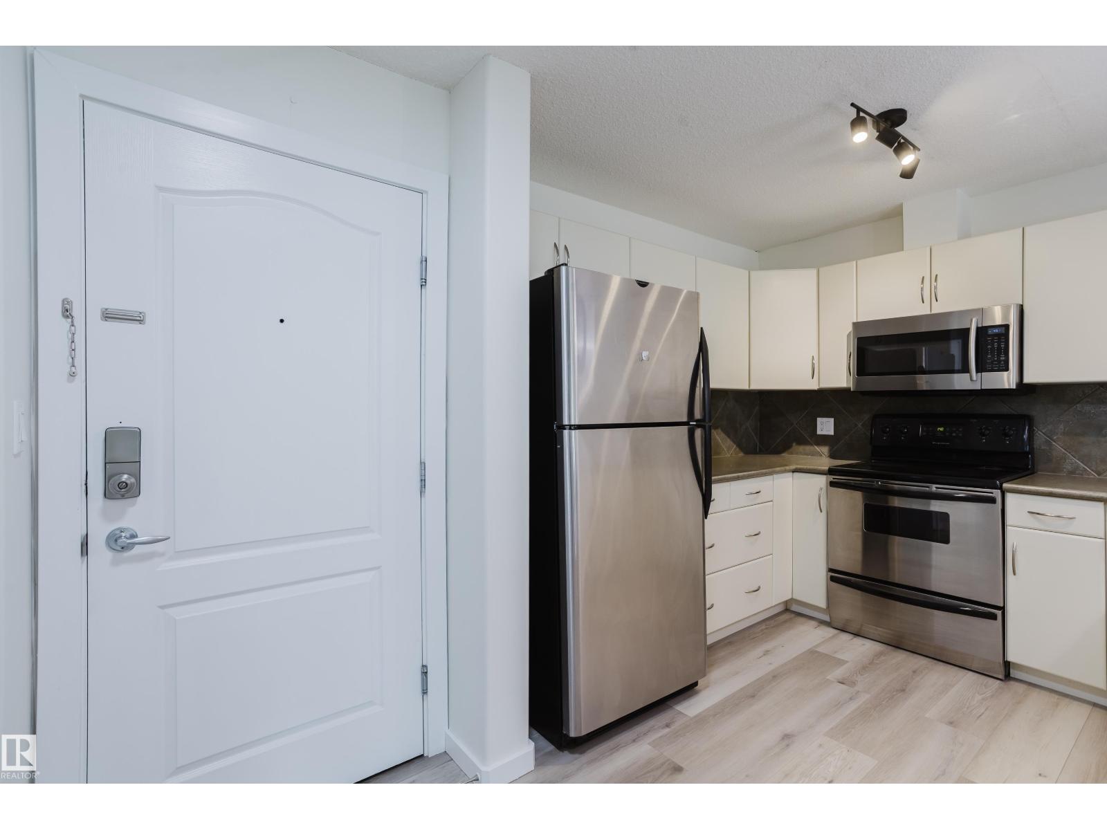 108 278 Suder Greens Drive NW - Photo 10