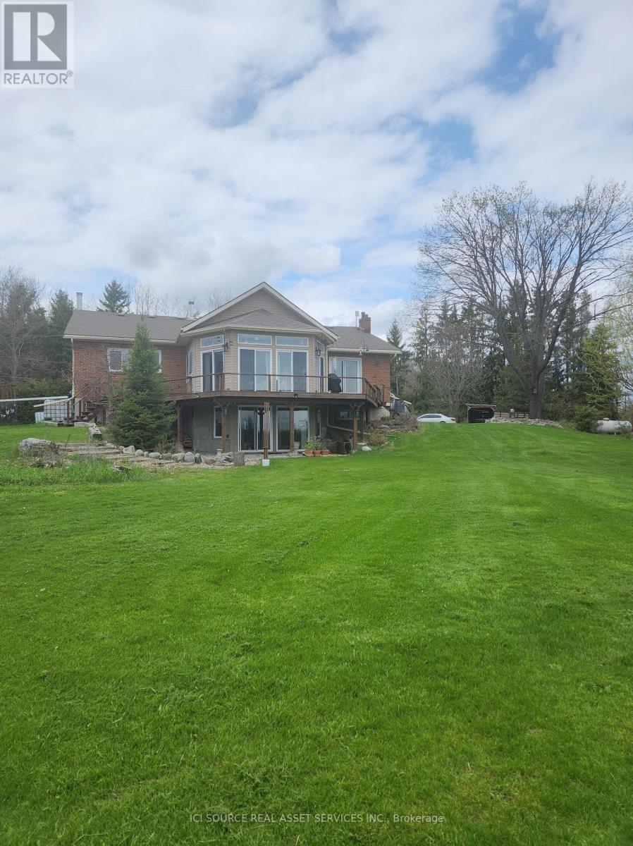 136 HOLLOWVIEW ROAD - 1