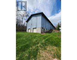 Kitchen - 136 Hollowview Road, Stirling Rawdon, ON K0K3E0 Photo 10
