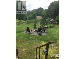Family room - 136 Hollowview Road, Stirling Rawdon, ON K0K3E0 Photo 12