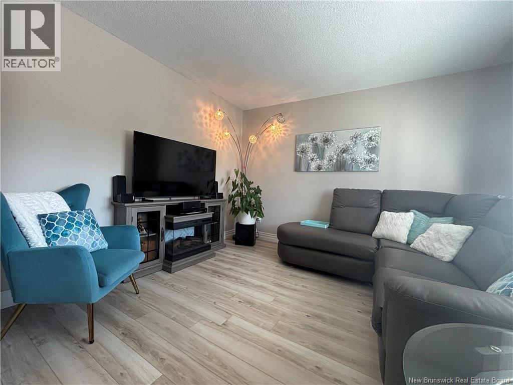 280 Sunset Drive - Image 14