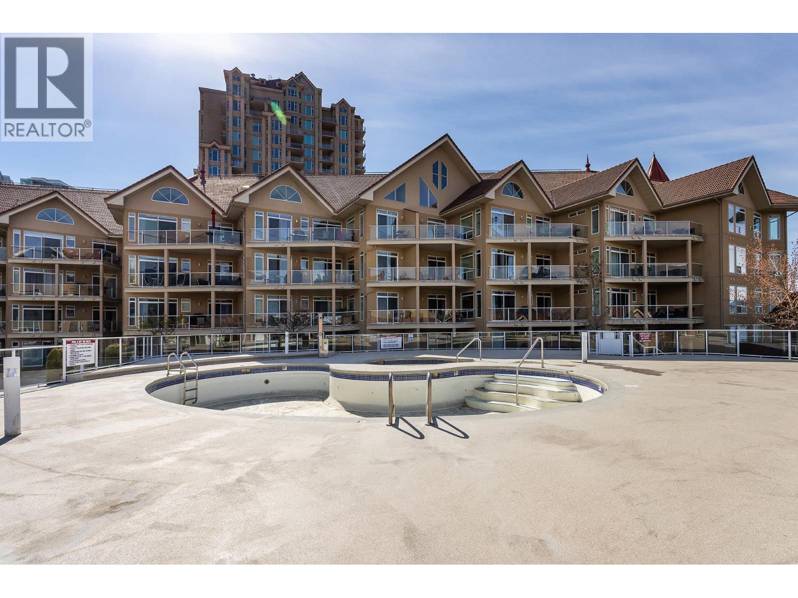 247 1088 Sunset Drive, Kelowna