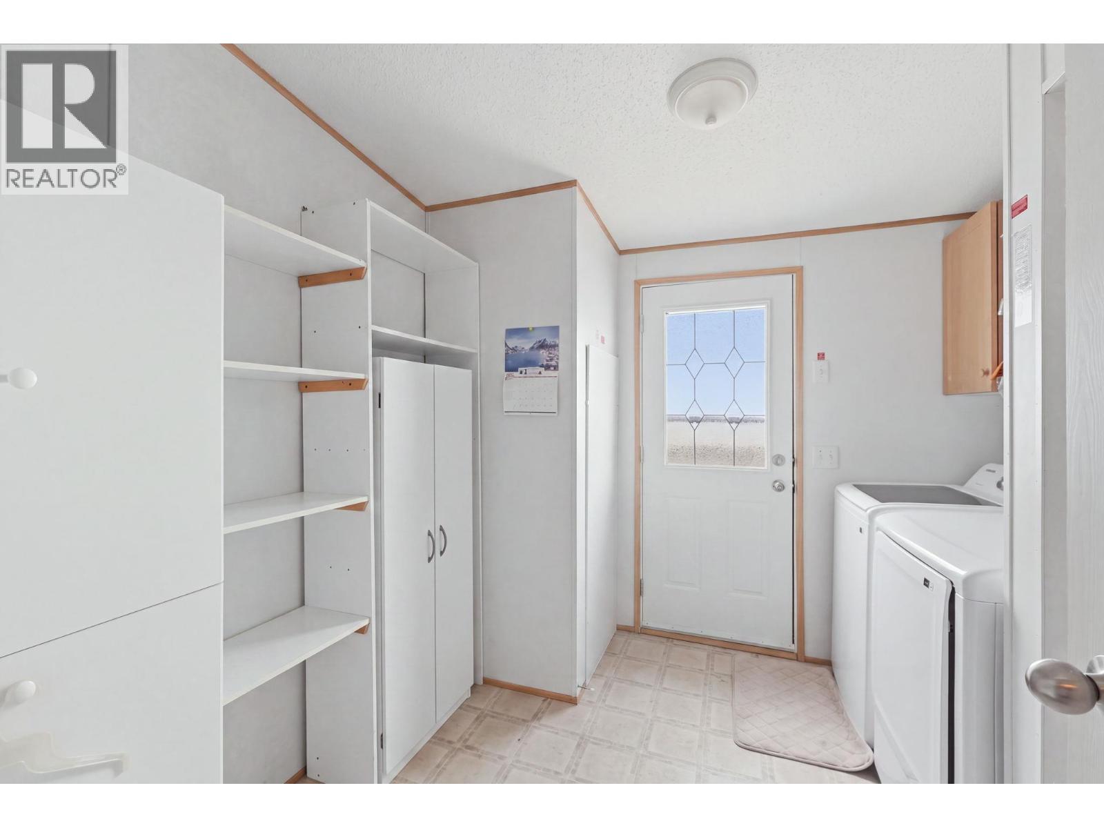 90 1750 Lenz Road, West Kelowna
